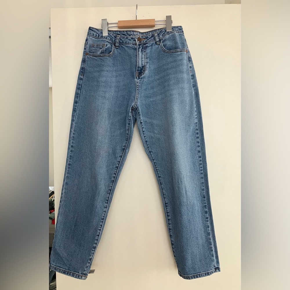 Noisy may Straight Blue Jeans